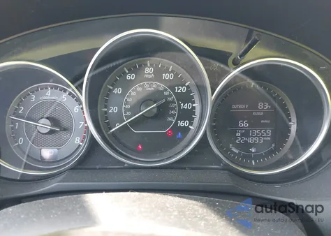 2014 Mazda Mazda6 I Sport z USA, uszkodzony, nr VIN JM1GJ1U60E1136680